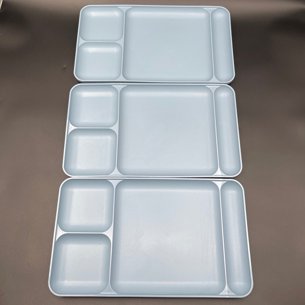 Tupperware Divided Serving Trays Set of 3 Light Blue Vintage Made in USA 15x9